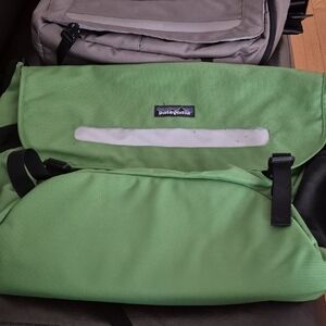 Patagonia Vibrant Green Messenger Bag